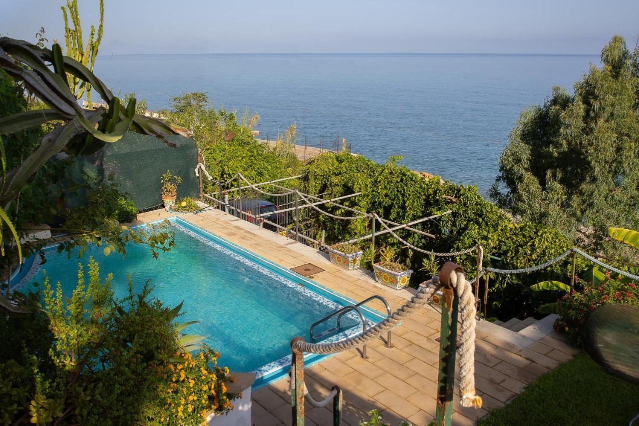 Villa Con Piscina Vista Mare Santo Stefano  Екстериор снимка
