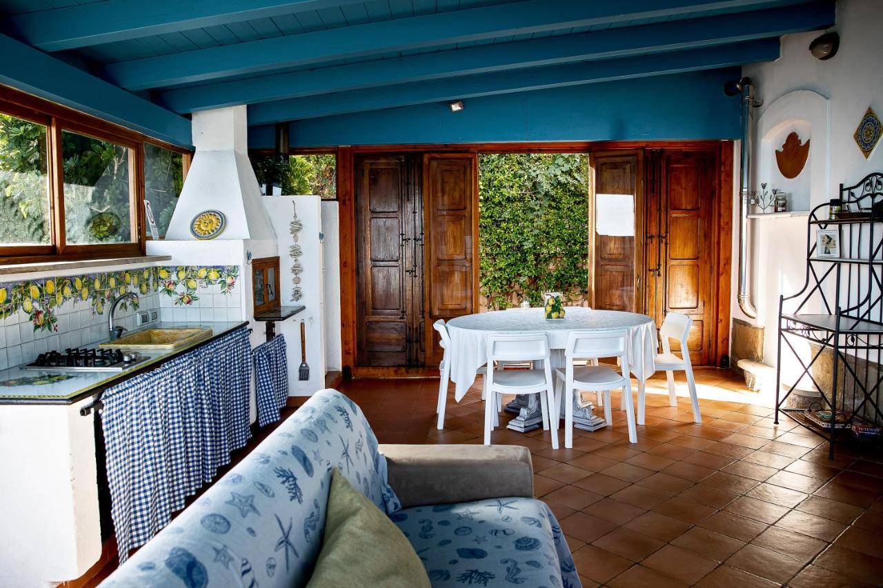 Villa Con Piscina Vista Mare Santo Stefano  Екстериор снимка