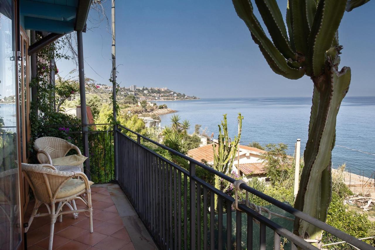 Villa Con Piscina Vista Mare Santo Stefano  Екстериор снимка